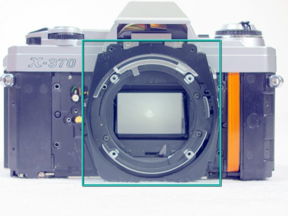 Removing Minolta X-370 Lens Holder: crwdns2935265:012crwdnd2935265:02crwdnd2935265:03crwdne2935265:0