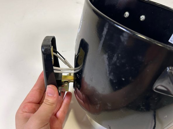 Chef’s Counter Rice Cooker RC-3 Disassembly: crwdns2935265:011crwdnd2935265:02crwdnd2935265:03crwdne2935265:0