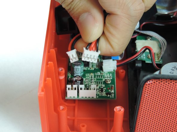 Urge Basics Soundbrick Speaker Woofer Replacement: crwdns2935265:06crwdnd2935265:03crwdnd2935265:03crwdne2935265:0