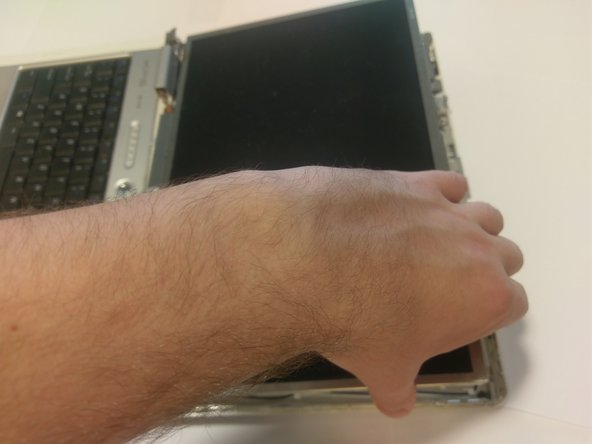 Dell XPS M140 Screen Replacement: crwdns2935265:07crwdnd2935265:02crwdnd2935265:03crwdne2935265:0