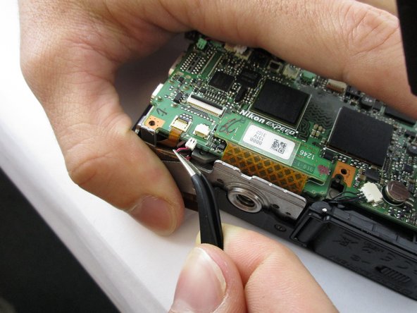 Nikon 1 J3 Motherboard Replacement: crwdns2935265:06crwdnd2935265:03crwdnd2935265:03crwdne2935265:0