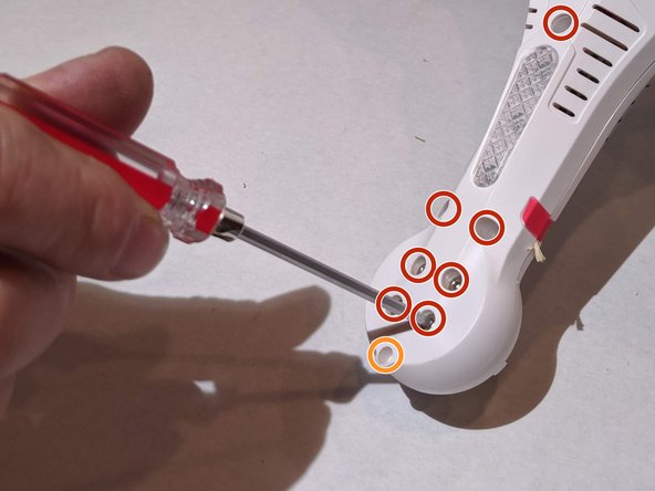 Microgear CX-20 Body Replacement: step 5, image 1 of 2