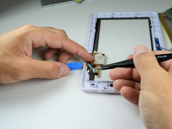 Kurio 7 Volume/ Power Button Replacement: crwdns2935265:014crwdnd2935265:02crwdnd2935265:02crwdne2935265:0