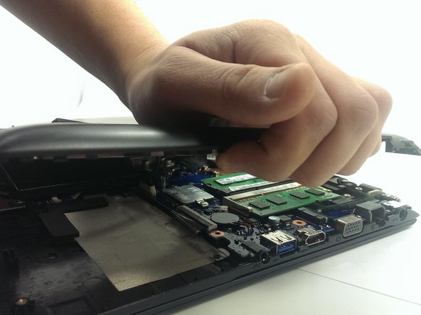 Samsung ATIV Book 4 Mouse Pad Replacement: crwdns2935265:03crwdnd2935265:02crwdnd2935265:02crwdne2935265:0