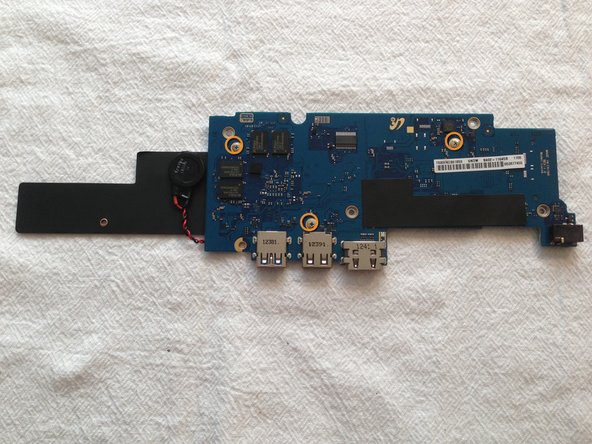 Samsung Chromebook Xe303c12-a01 Series 3 Teardown: crwdns2935265:07crwdnd2935265:02crwdnd2935265:03crwdne2935265:0