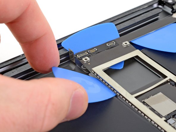 iPad Air 3 Logic Board Replacement: crwdns2935265:043crwdnd2935265:03crwdnd2935265:03crwdne2935265:0