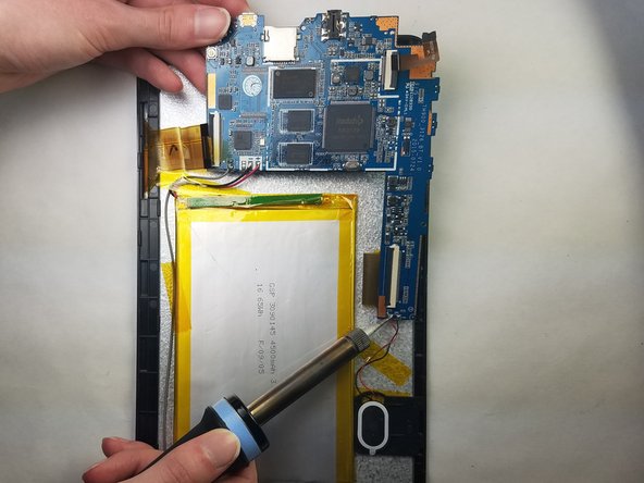 Polaroid P902 Motherboard Replacement: crwdns2935265:05crwdnd2935265:02crwdnd2935265:03crwdne2935265:0