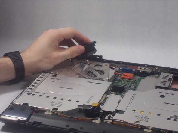 IBM ThinkPad A31 CPU Replacement, CPU: step 11, image 3 of 3