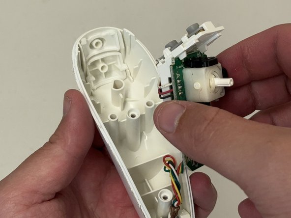 Wii Nunchuk Joystick and Button Replacement: crwdns2935265:04crwdnd2935265:02crwdnd2935265:02crwdne2935265:0