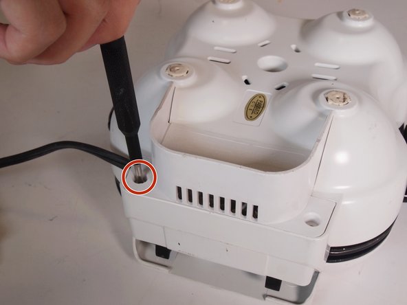 Black and Decker The ShellBaker Meal and Dessert Maker G400 Disassembly: crwdns2935265:04crwdnd2935265:02crwdnd2935265:02crwdne2935265:0