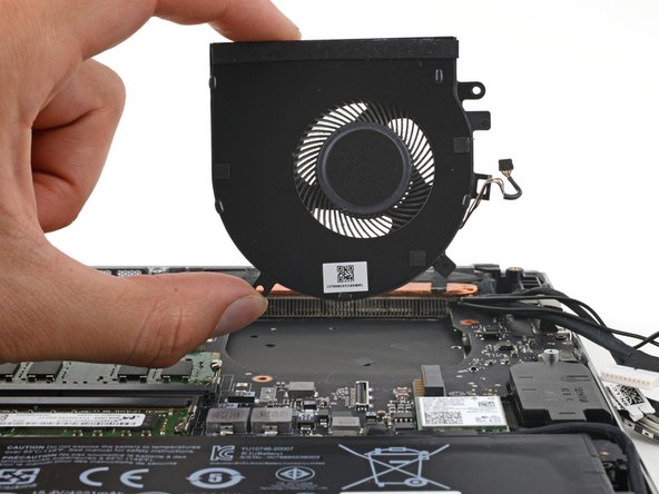 Razer Blade 15" (2020) Left Fan Replacement, Remove the left fan: crwdns2935265:016crwdnd2935265:02crwdnd2935265:02crwdne2935265:0