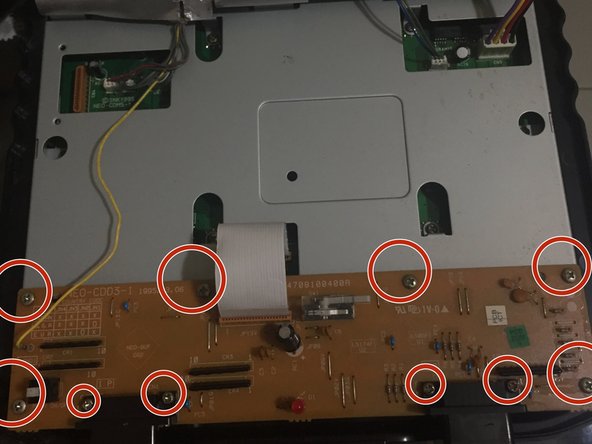 SNK Neo Geo CD Teardown, step 3: crwdns2935265:03crwdnd2935265:02crwdnd2935265:03crwdne2935265:0