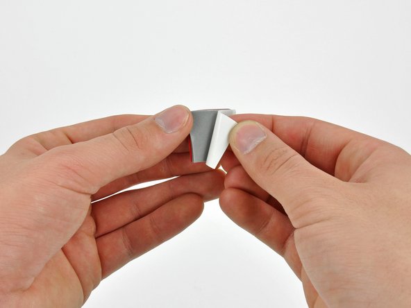 Installing iMac Intel 21.5" EMC 2428 Dual Drive Kit: crwdns2935265:047crwdnd2935265:02crwdnd2935265:03crwdne2935265:0