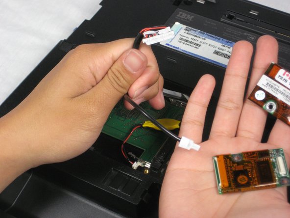 Disassembling IBM ThinkPad A30 Modem and Ethernet Cards: crwdns2935265:04crwdnd2935265:03crwdnd2935265:03crwdne2935265:0