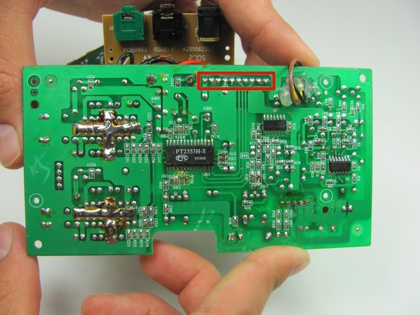 Sharper Image iPulse SI325 Motherboard Replacement: crwdns2935265:08crwdnd2935265:03crwdnd2935265:03crwdne2935265:0