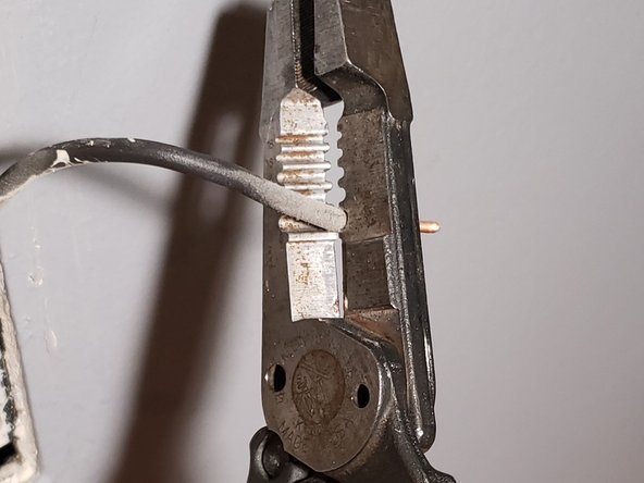 Electrical Outlet/Receptacle Replacement: crwdns2935265:07crwdnd2935265:02crwdnd2935265:02crwdne2935265:0