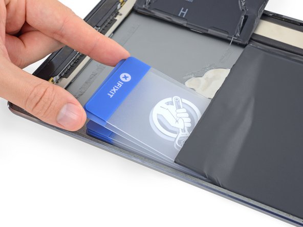 iPad Air LTE Battery Replacement: crwdns2935265:060crwdnd2935265:02crwdnd2935265:03crwdne2935265:0