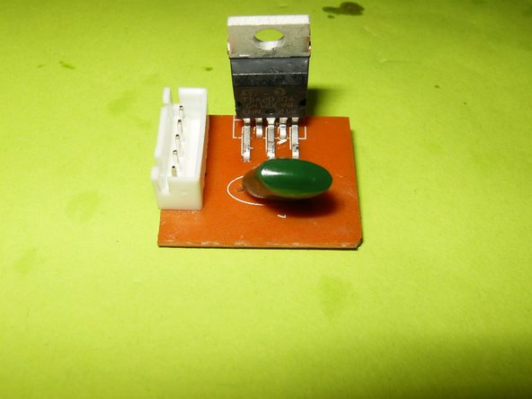 Repairing the audio amplifier: crwdns2935265:012crwdnd2935265:02crwdnd2935265:03crwdne2935265:0