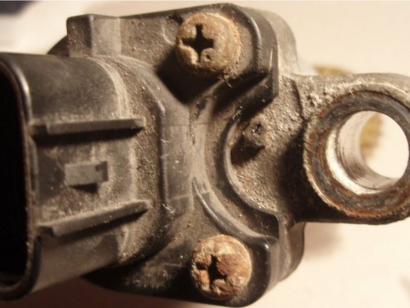 2003 Toyota Matrix transmission speed sensor Replacement, remove sensor: crwdns2935265:03crwdnd2935265:03crwdnd2935265:03crwdne2935265:0