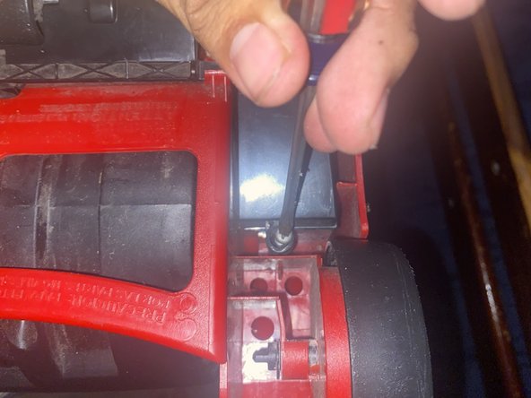 Fixing, making and modeling the bottom of a vacuum: paso 5, imagen 2 de 3