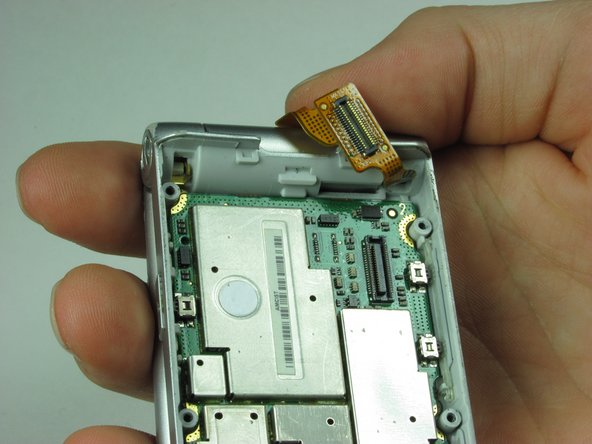 Motorola W385 Logic Board Replacement, Main Logic Board: crwdns2935265:09crwdnd2935265:02crwdnd2935265:02crwdne2935265:0