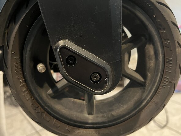 NIU KQi3 Pro Electric Scooter Front Tire Replacement: crwdns2935265:02crwdnd2935265:02crwdnd2935265:02crwdne2935265:0