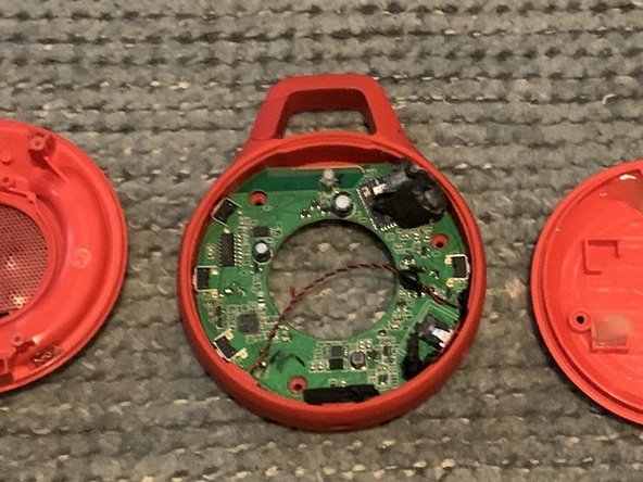 JBL Clip 1 Teardown: crwdns2935265:07crwdnd2935265:02crwdnd2935265:03crwdne2935265:0