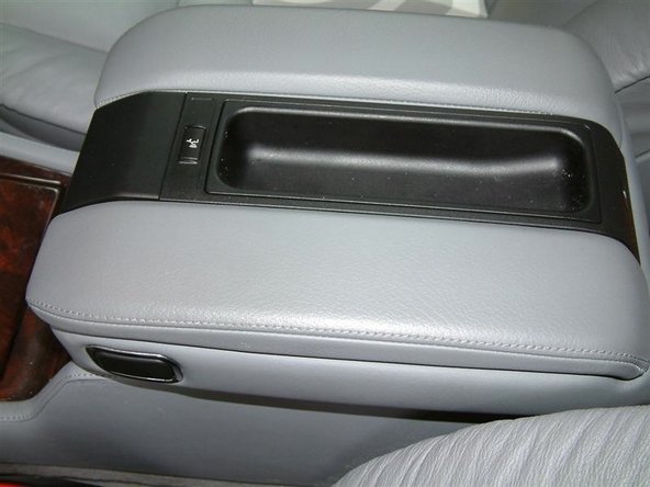 1995-2001 BMW 7 Series BMW Bluetooth Hands-Free Telephone system Replacement: step 9, image 3 of 3