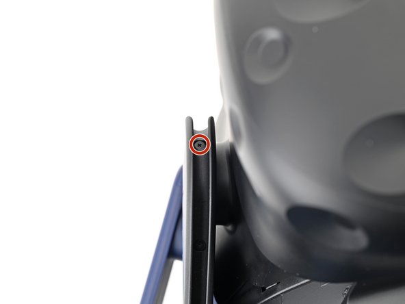 HTC Vive Pro Outer Shell Replacement, Remove the All-in-One cable bracket screws: crwdns2935265:03crwdnd2935265:02crwdnd2935265:02crwdne2935265:0