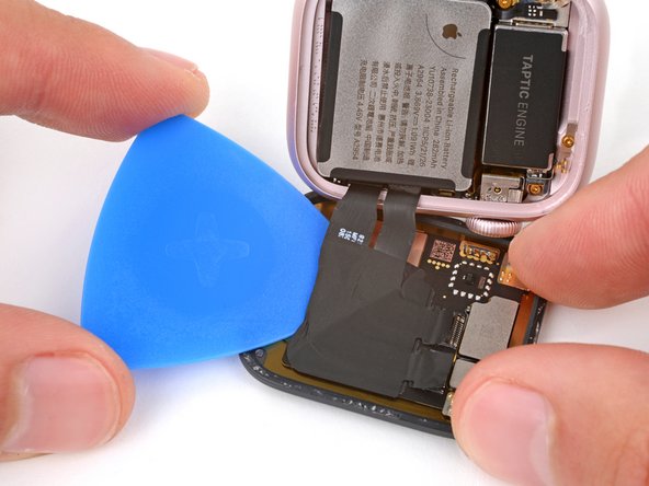 Apple Watch Series 9 Screen Replacement, Separate the screen cable adhesive: passo 18, immagine 2 di 2