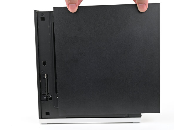 Framework Desktop DIY Edition Quick Start Guide, Install the Right Panel: crwdns2935265:00crwdnd2935265:01crwdnd2935265:03crwdne2935265:0