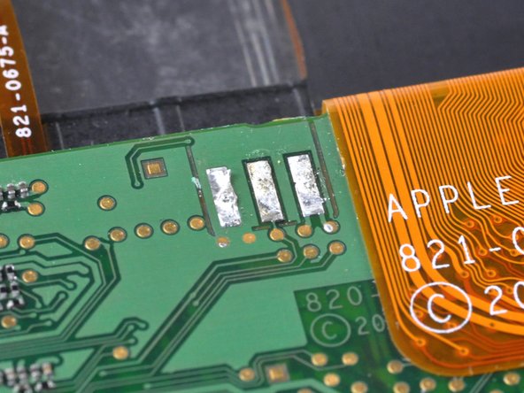 iPod Touch 3rd Generation Battery Replacement: crwdns2935265:022crwdnd2935265:02crwdnd2935265:02crwdne2935265:0