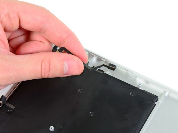 MacBook Air 11" Early 2015 Upper Case Replacement: crwdns2935265:037crwdnd2935265:02crwdnd2935265:02crwdne2935265:0