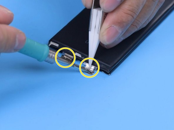 Reuse Old Batteries As A Power Bank, Solder the terminals: crwdns2935265:03crwdnd2935265:02crwdnd2935265:03crwdne2935265:0