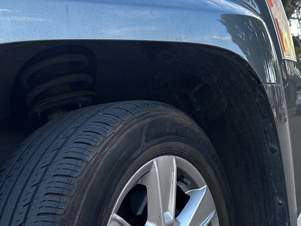 2013 GMC Terrain Headlight Bulb Replacement: crwdns2935265:02crwdnd2935265:02crwdnd2935265:03crwdne2935265:0