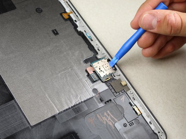 Samsung Galaxy Tab S2 9.7 SM-T813 SD Card Reader Replacement: crwdns2935265:013crwdnd2935265:03crwdnd2935265:03crwdne2935265:0