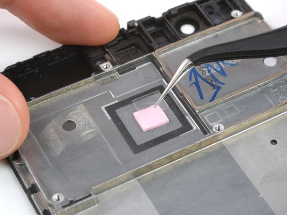 How to renew thermal pads, apply new thermal pads: crwdns2935265:05crwdnd2935265:03crwdnd2935265:03crwdne2935265:0