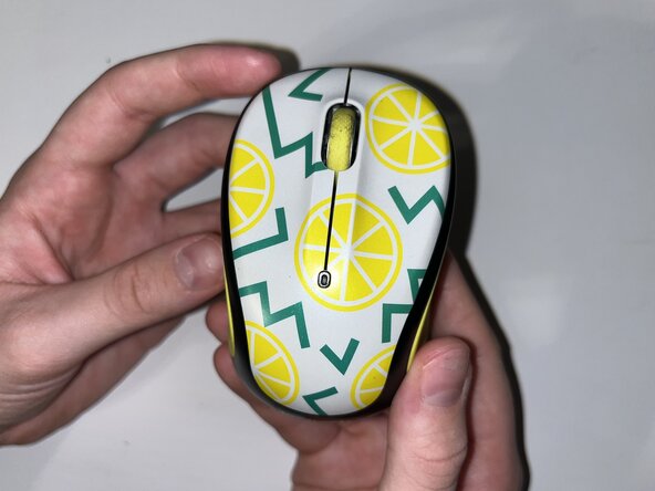 How to Replace a Logitech M325c Scroll Wheel: crwdns2935265:06crwdnd2935265:03crwdnd2935265:03crwdne2935265:0