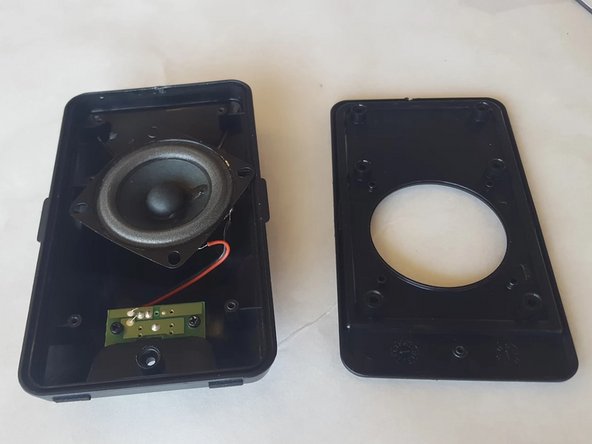 Insignia NS-PLTPSP13 Circuit Board Replacement: crwdns2935265:04crwdnd2935265:02crwdnd2935265:02crwdne2935265:0