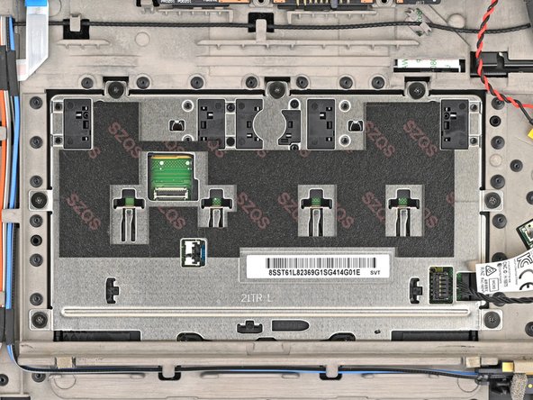 Lenovo ThinkPad T16 Gen 3 Trackpad Replacement, Remove the trackpad screws: stap 0, afbeelding 2 van 2