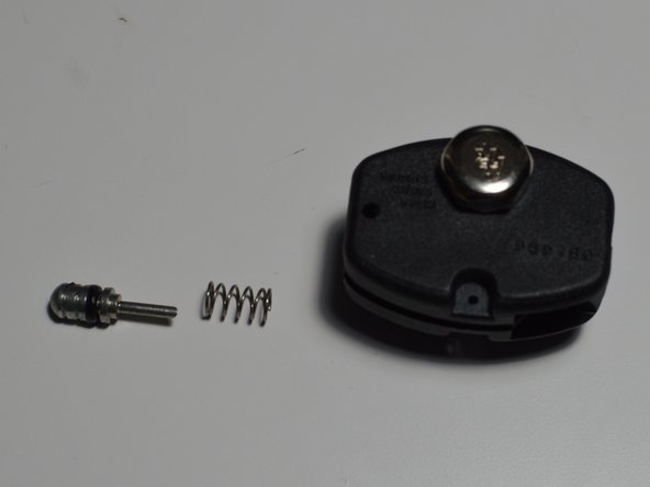 Airplane Life Vest Autofill Regulator Teardown, Piercing Pin: stap 0, afbeelding 2 van 3