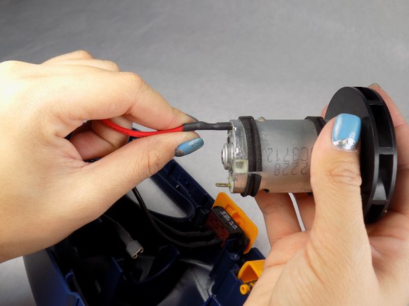 Ryobi VC120 Motor Replacement: crwdns2935265:04crwdnd2935265:02crwdnd2935265:03crwdne2935265:0