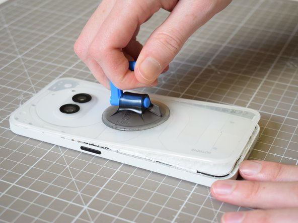 Nothing Phone (2a) Battery Replacement, Replace back plate: crwdns2935265:039crwdnd2935265:03crwdnd2935265:03crwdne2935265:0