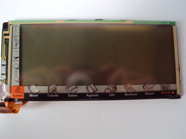 Psion 5 Teardown: step 10, image 1 of 3