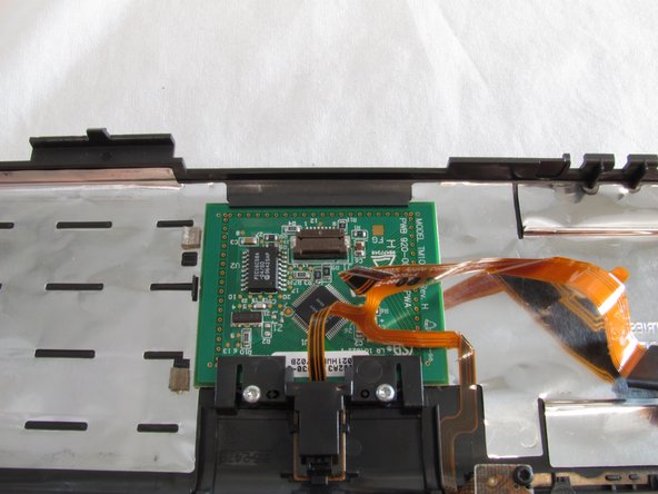 PowerBook 3400 M3553 Track Pad Replacement, Track Pad: crwdns2935265:010crwdnd2935265:03crwdnd2935265:03crwdne2935265:0