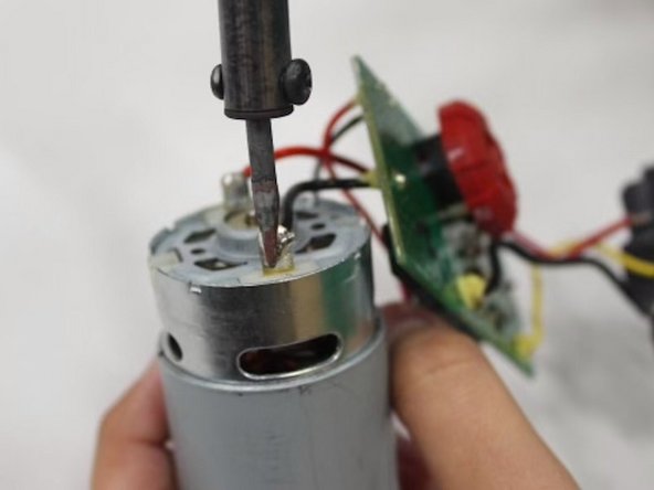 Porter-Cable PCC710B Motor Replacement: crwdns2935265:010crwdnd2935265:03crwdnd2935265:03crwdne2935265:0