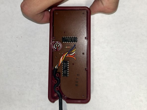 Nintendo Family Computer (Famicom) Controller Motherboard Replacement: crwdns2935265:03crwdnd2935265:02crwdnd2935265:02crwdne2935265:0