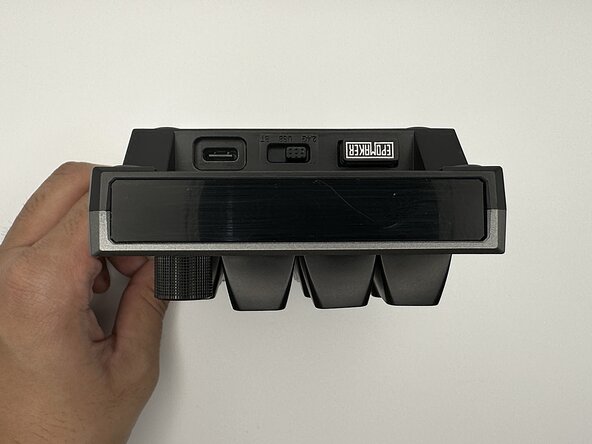 EPOMAKER EK21 VIA Switch Replacement: step 2, image 1 of 3