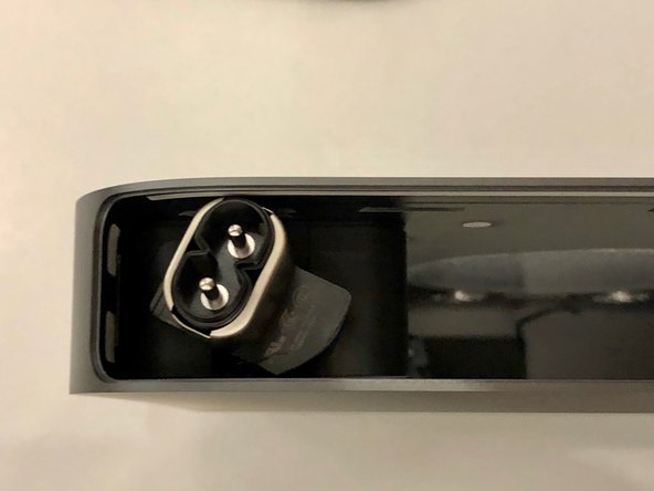 Mac mini Late 2018 Disassembly, Power supply connector: crwdns2935265:017crwdnd2935265:03crwdnd2935265:03crwdne2935265:0