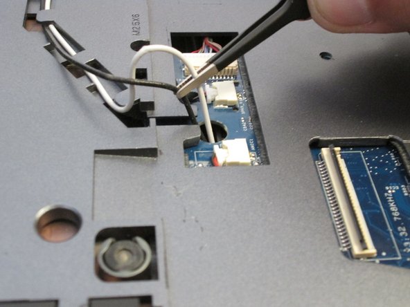 Acer Aspire 7736Z-4809 LCD Module Replacement, LCD Module: crwdns2935265:020crwdnd2935265:03crwdnd2935265:03crwdne2935265:0